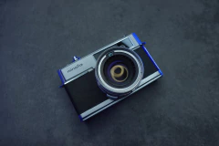 Minolta Hi-Matic 7 + Rokkor 45mm f1,8