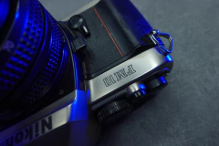 Imagen de Nikon FM10 con Nikkor 35-70mm f3,5-4,8 en caja original