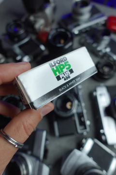 ILFORD HP5 PLUS 400 – PELÍCULA BLANCO Y NEGRO PROFESIONAL EN FORMATO 120 - comprar online