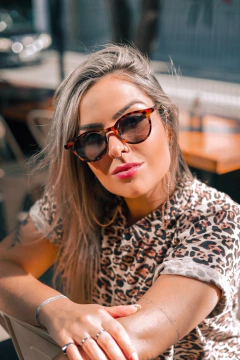 Óculos Bunny - Tartaruga - comprar online