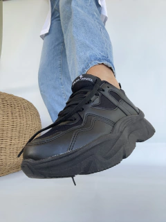 BERNA TOTAL BLACK - KALMA INNATA