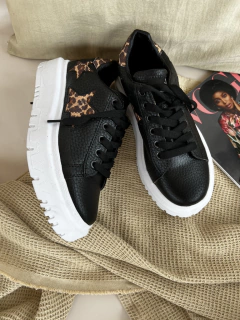 ESTAMBUL NEGRO ANIMAL en internet