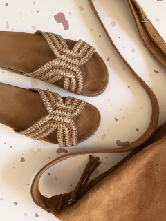 MADAGASCAR BEIGE en internet