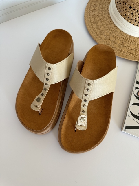 DOMINICA BEIGE BASE ALTA