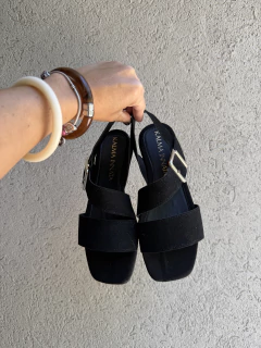 TASMANIA NEGRO en internet