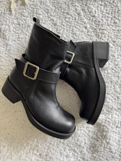 ALEJANDRA NEGRA en internet