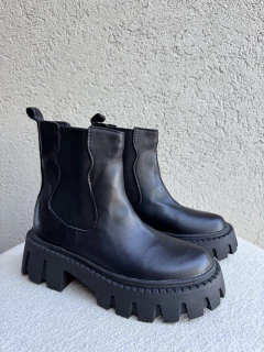 LUDMILA NEGRO - comprar online