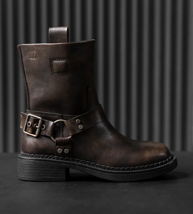 BOTA DILLON BROWN