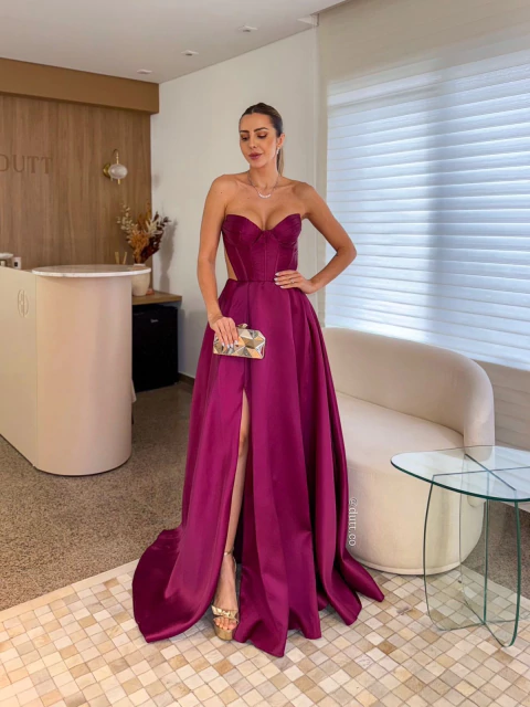 Vestido Marcy tule lateral busto corset drapeado ponta fúcsia