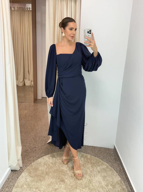 Vestido midi Guatemala manga longa detalhe transpasse marinho