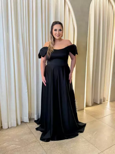 Vestido Olinda laços braço em alfaitaria e fenda preto