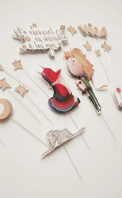 CAKE TOPPER UNA IMAGEN EN 3D Y 6 IMAGENES MAS - MagicDay