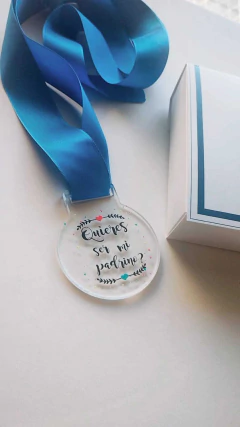 1 MEDALLA PERSONALIZADA SIN CAJA EGRESADITOS - MagicDay