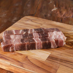 Espeto Misto ( bovino e bacon) 600g - Espetinho Churrabom