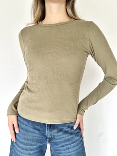 (53014) REMERA MORLEY REEB CUELLO REDONDO MANGA LARGA en internet
