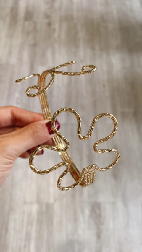 Brazalete Sophie dorado - comprar online
