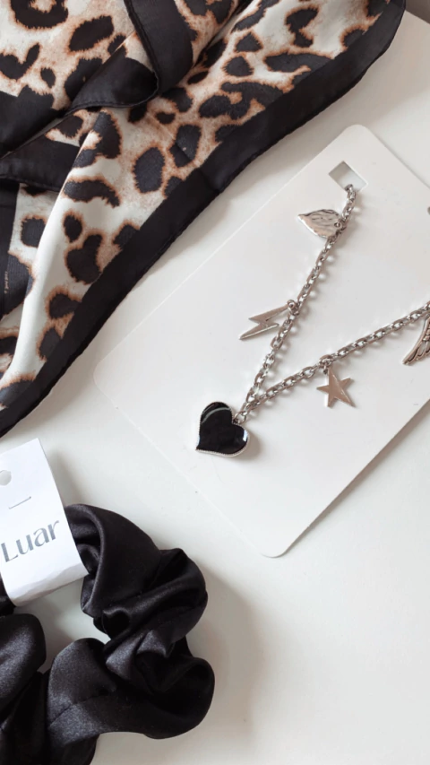 Collar LA - comprar online