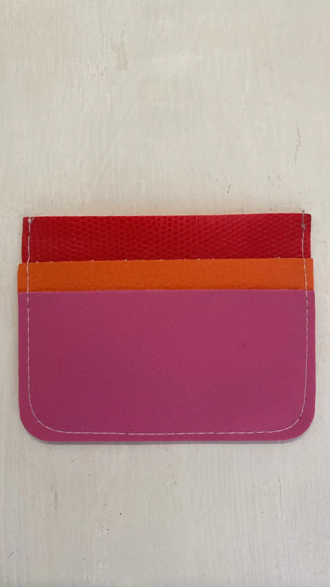 Tarjetero Fucsia - comprar online