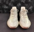 Adidas Yeezy 350 Swan White na internet