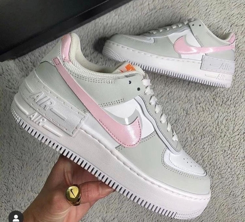 Nike Air Force shadow