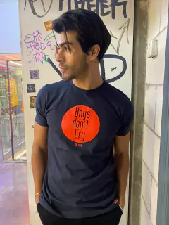 Remera Boys Don t Cry