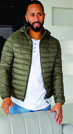 Campera Clasica Capucha Desmontable Verde en internet