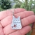 COLLAR DELANTAL TEACHER / INGLES en internet