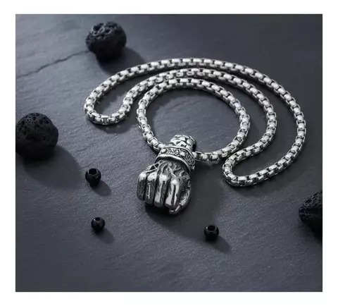 COLLAR PUÑO CERRADO FUERZA - comprar online