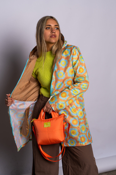 Piloto Impermeable Olga Camel en internet