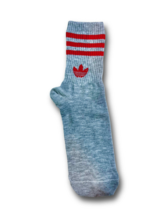 Adidas Gris con Rojo
