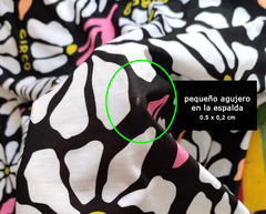OUTLET / REMERA "MARGARITAS" / TALLE 4 en internet