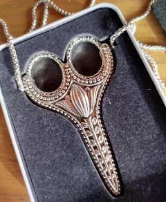 Set de tijera decorativa con funda colgante