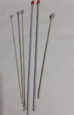 AGUJA TUNECINA 25