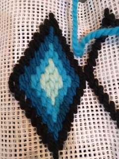 KIT BARGELLO con lana - Henriette bordados