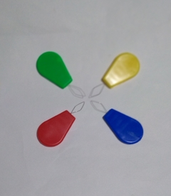 ENHEBRADOR PLASTICO x unidad