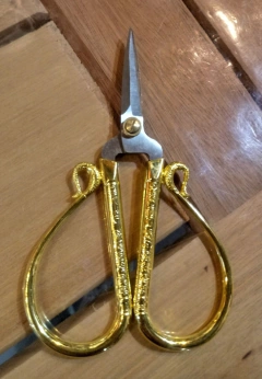 TIJERA VINTAGE 48 - Henriette bordados