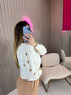Cropped MOLETOM corações (off white/nude) - Jordanna Galia Store