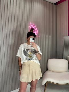 SAIA/short plissado (nude)