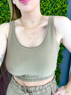 Imagem do Cropped Regata moletom (caqui)