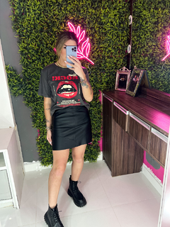 Saia curta couro eco (preto)) - comprar online