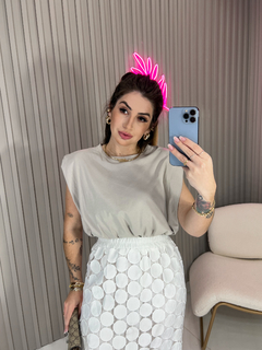 Cropped muscle ombreira (gelo) - comprar online