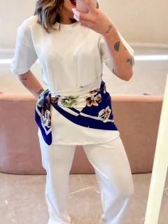 Lenço cetim 90x90 (azul marinho estampado) - Jordanna Galia Store