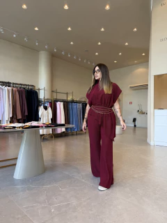 Conjunto Luisa crepe anarruga (cereja)