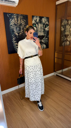 Blusa pietra modal (off white) - Jordanna Galia Store