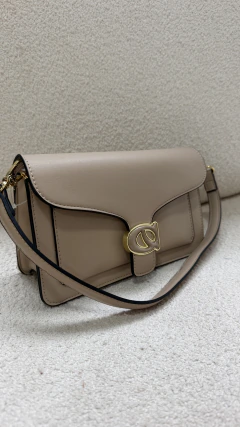 Bolsa inspired coac (nude) - Jordanna Galia Store