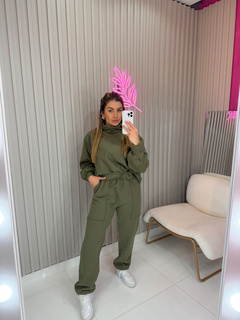 Imagem do Conjunto Akemi moletom (verde militar)