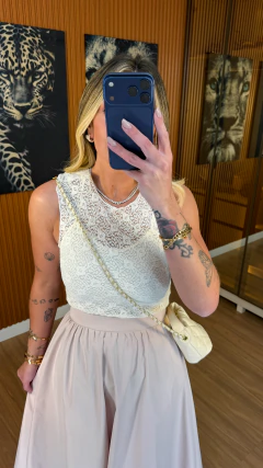 Blusa/regata laert renda (off white)