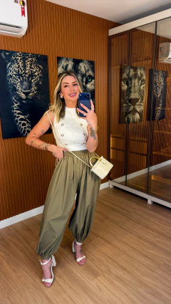 CALÇA ari balloon gabardine alfaiataria (caqui) - comprar online