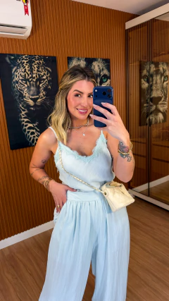 Imagem do CONJUNTO antonia regata + calça balloon poliviscose (azul bebe)