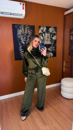Conjunto lara cotele (verde militar) na internet